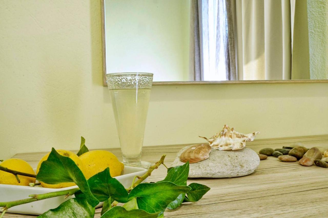 Otel Orpheus Gouvia