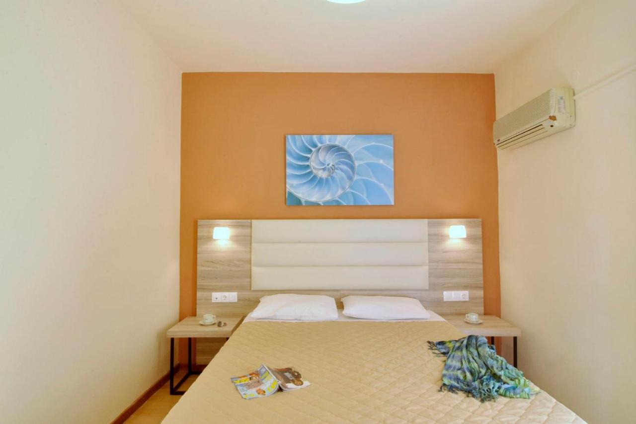 Otel Orpheus Gouvia